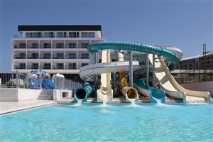 Hotel Gold Island