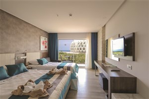 Hotel Gold Island