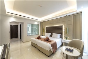 hotelový komplex Chrysomare Beach Hotel & Resort