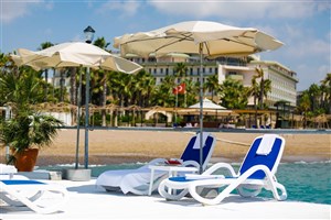 hotelový komplex Adora Resort