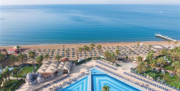 hotelový komplex Adora Resort