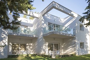hotelový komplex Crvena Luka