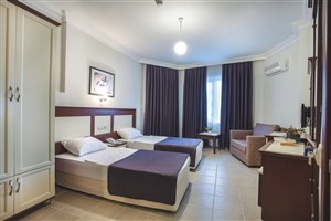 hotel Kaila City