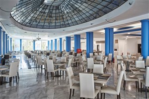 hotelový komplex Sandy Beach Resort