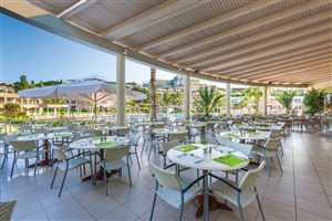 hotelový komplex Kipriotis Maris Suites