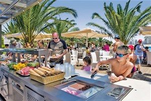 hotelový komplex Kipriotis Village Resort