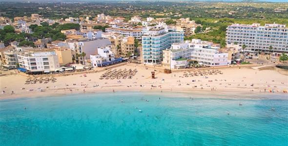 Universal Hotel Perla