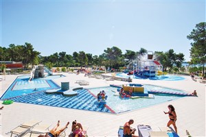 Apartmány Zaton Holiday Resort 3* A